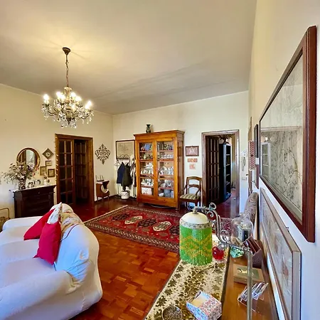 Oda ve Kahvaltı Souvenirs D'antan